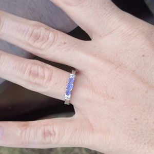 Tanzinite and diamond ring